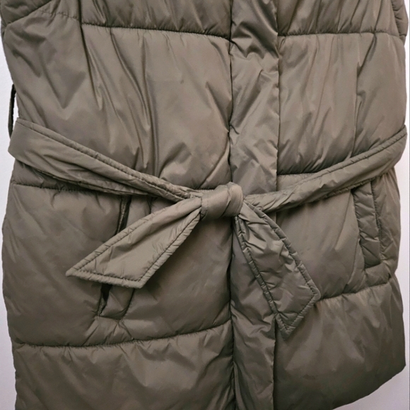 Puffer vest - Picture 2 of 4